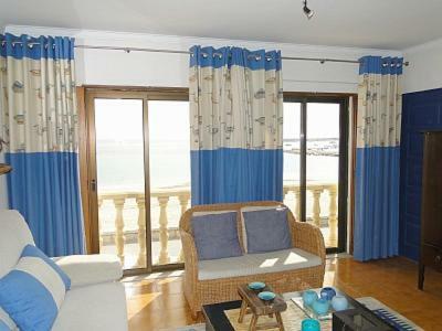 Luxuoso Apartamento Na Praia Sesimbra Luaran gambar